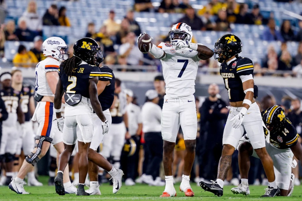 Former UVA wide receiver charged with rape and&nbsp;assault