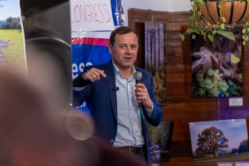 Congressional candidates figure out next steps after&nbsp;redistricting